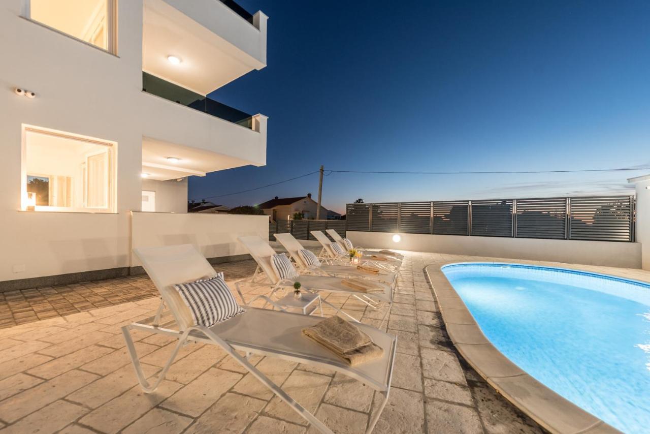 Villa Lena Luxury Apartments Novalja Kültér fotó