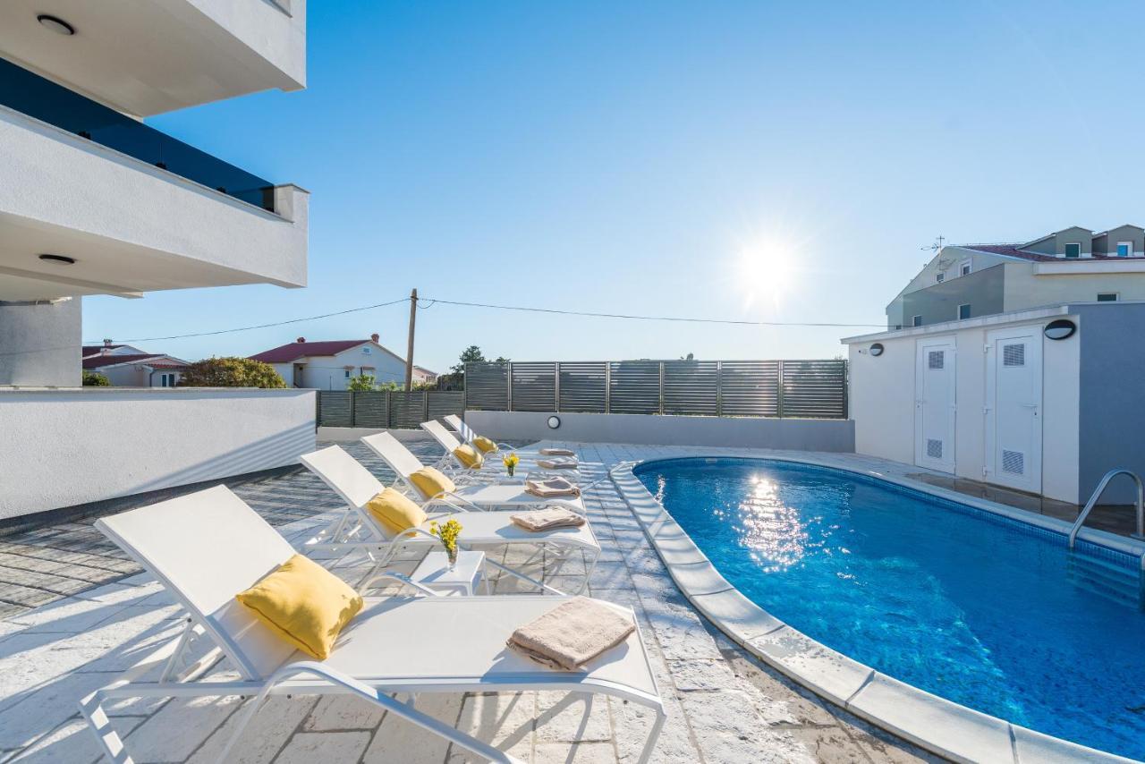 Villa Lena Luxury Apartments Novalja Kültér fotó