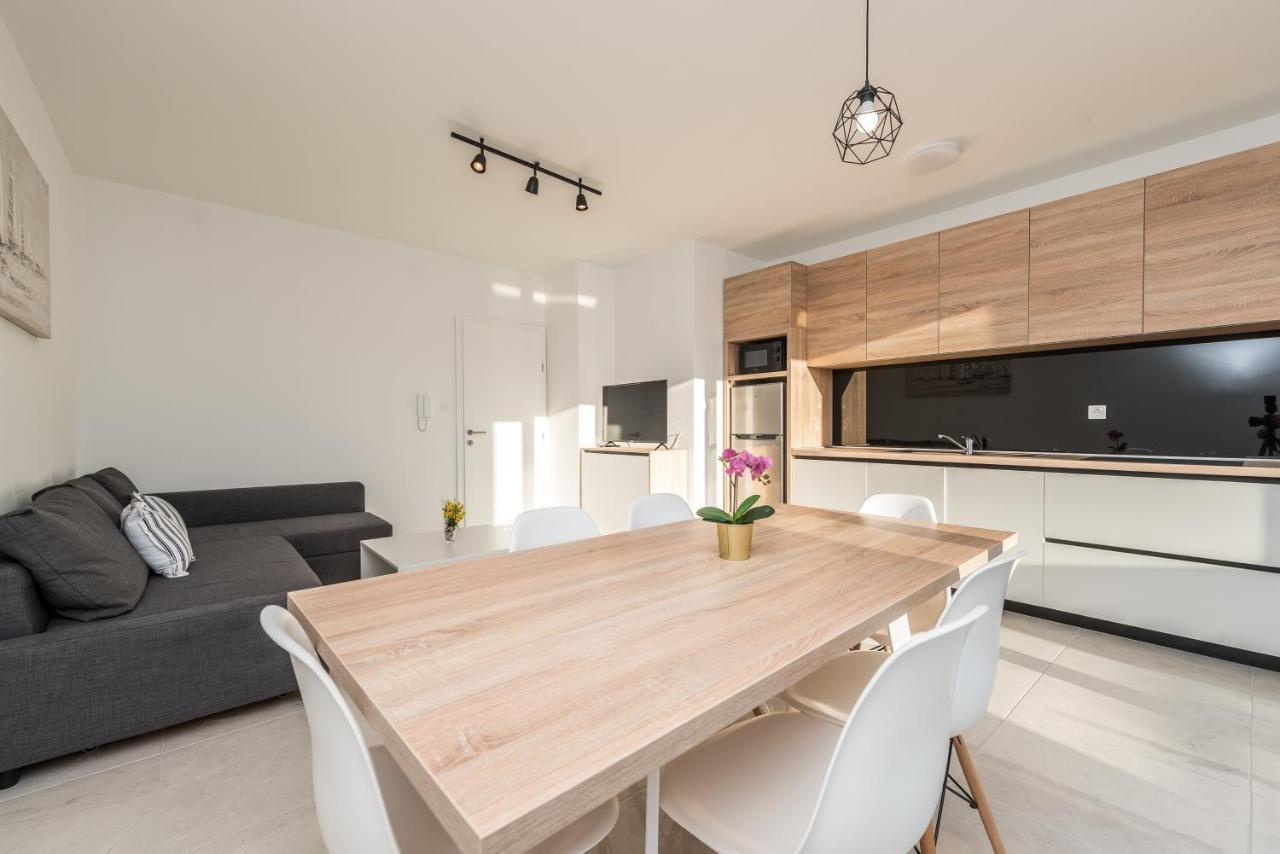 Villa Lena Luxury Apartments Novalja Kültér fotó