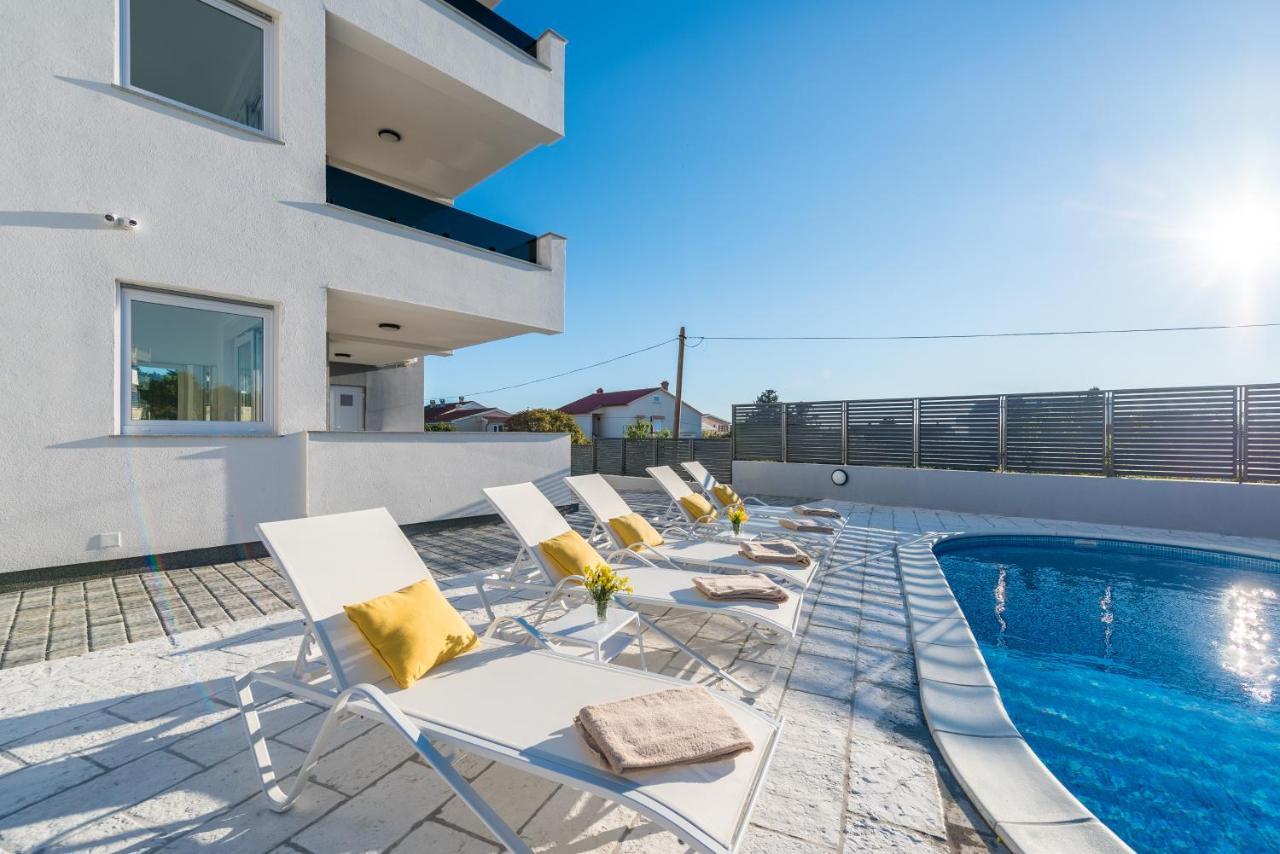 Villa Lena Luxury Apartments Novalja Kültér fotó