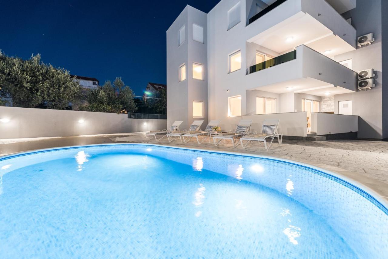 Villa Lena Luxury Apartments Novalja Kültér fotó