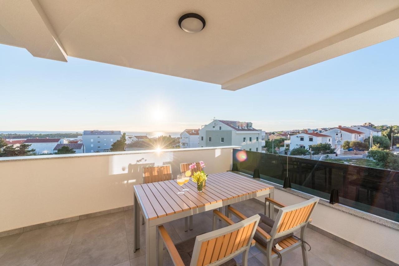 Villa Lena Luxury Apartments Novalja Kültér fotó